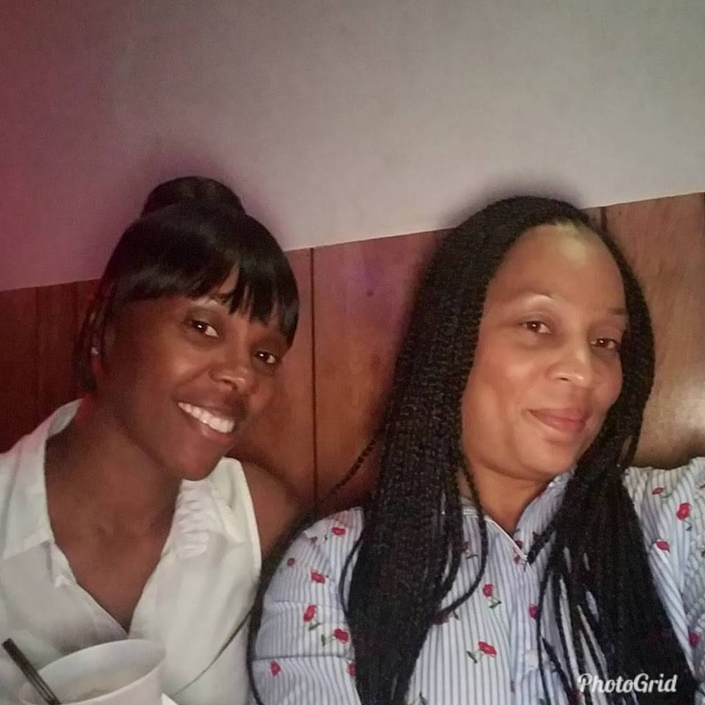 Yellow Tail Sub & Grill | restaurant | 11609 SW 216th St, Goulds, FL 33170, USA | 3052337974 OR +1 305-233-7974