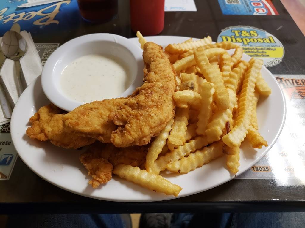 Bettys Cafe | restaurant | 6307 King Hill Ave, St Joseph, MO 64504, USA | 8162389847 OR +1 816-238-9847