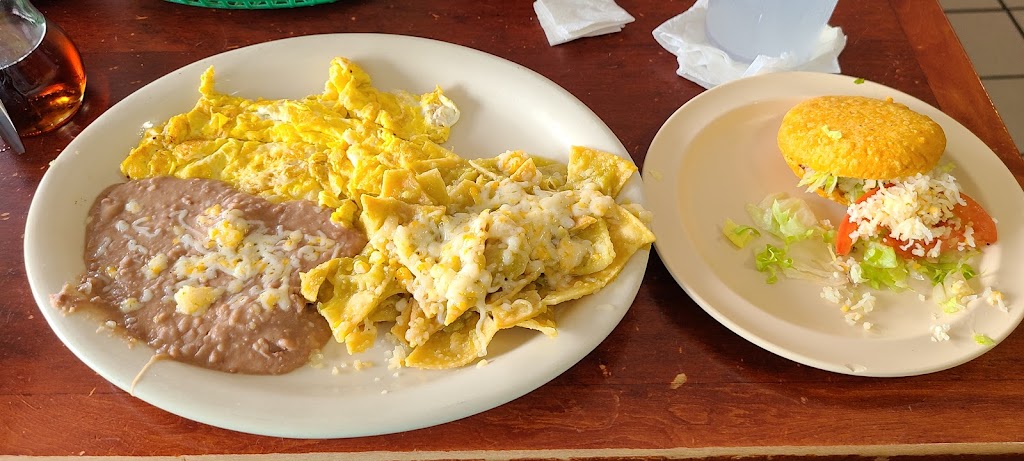 El Chaparral Cafe | restaurant | 6560 Montana Ave, El Paso, TX 79925, USA | 9157717191 OR +1 915-771-7191