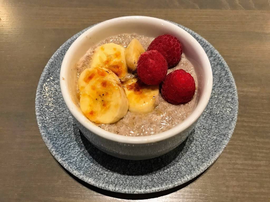 Ale & Compass Restaurant | restaurant | 1700 Epcot Resorts Blvd, Orlando, FL 32830, USA | 4079393463 OR +1 407-939-3463