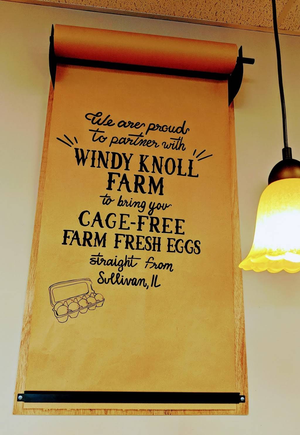 The Farm House Diner | restaurant | 2303 E Washington St, Bloomington, IL 61704, USA | 3096620186 OR +1 309-662-0186