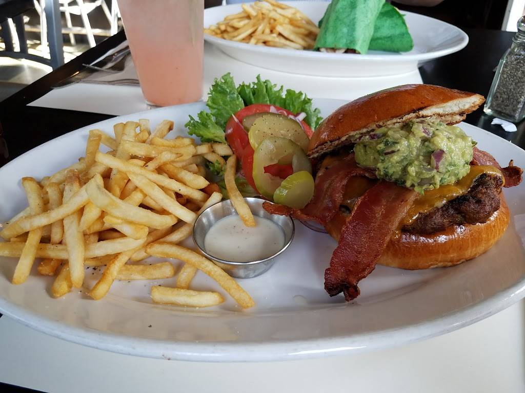 Blue Star | restaurant | 2200 E 15th St, Los Angeles, CA 90021, USA | 2136272022 OR +1 213-627-2022