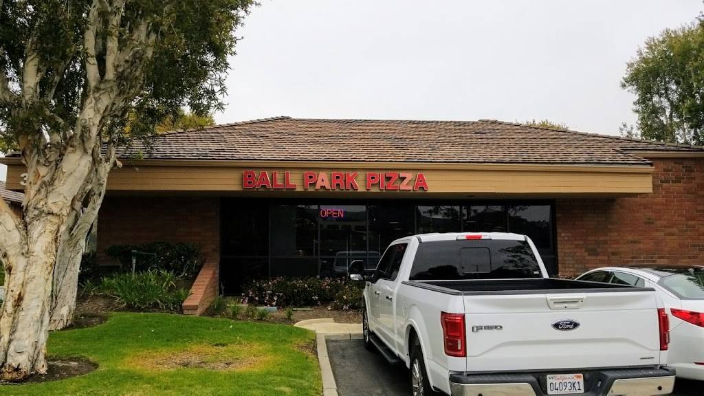 Ball Park Pizza | restaurant | 30120 Town Center Dr, Laguna Niguel, CA 92677, USA | 9492492778 OR +1 949-249-2778