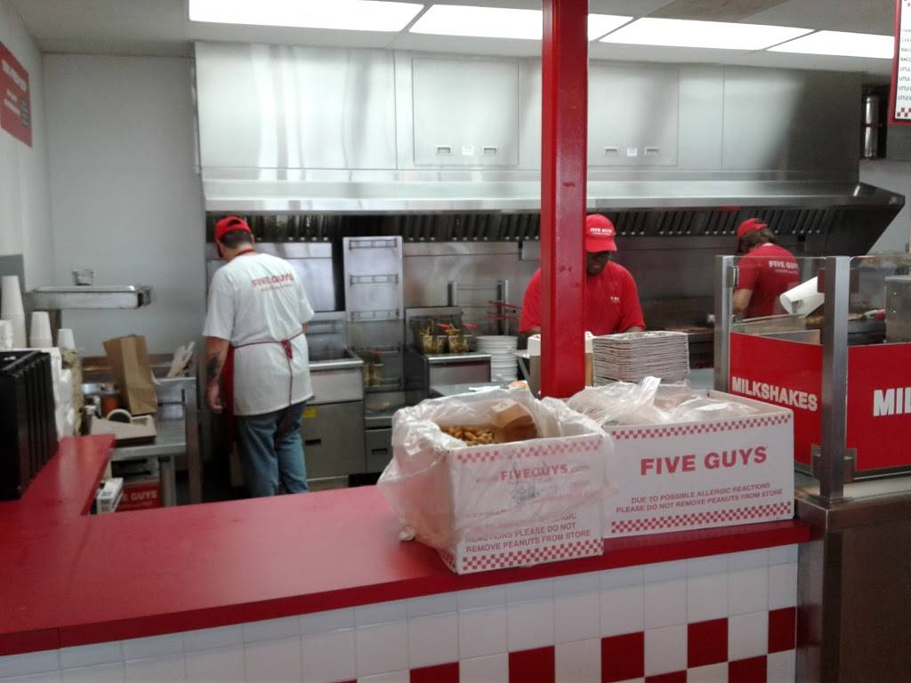 Five Guys | meal takeaway | 4131 Mountain Rd, Pasadena, MD 21122, USA | 4102550050 OR +1 410-255-0050