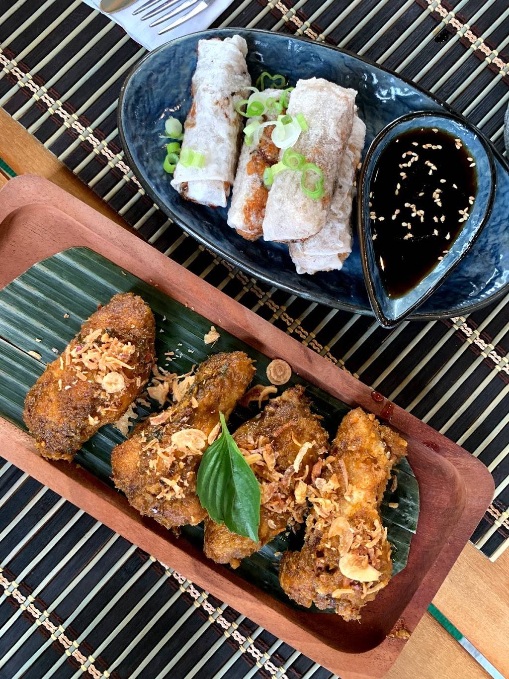 Thaihey Thaifood | restaurant | 320 Lee Dr Ste. D, Baton Rouge, LA 70808, USA | 2258103115 OR +1 225-810-3115