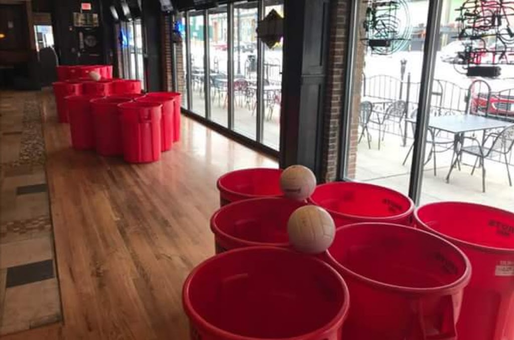 The District Bar And Grill | restaurant | 216 Court Ave #101, Des Moines, IA 50309, USA | 5152440193 OR +1 515-244-0193