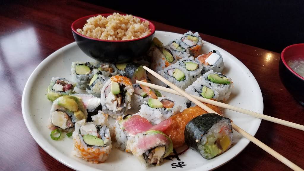 Makino Japanese Buffet | restaurant | 8217 Kingston Pike, Knoxville, TN 37919, USA | 8655608878 OR +1 865-560-8878