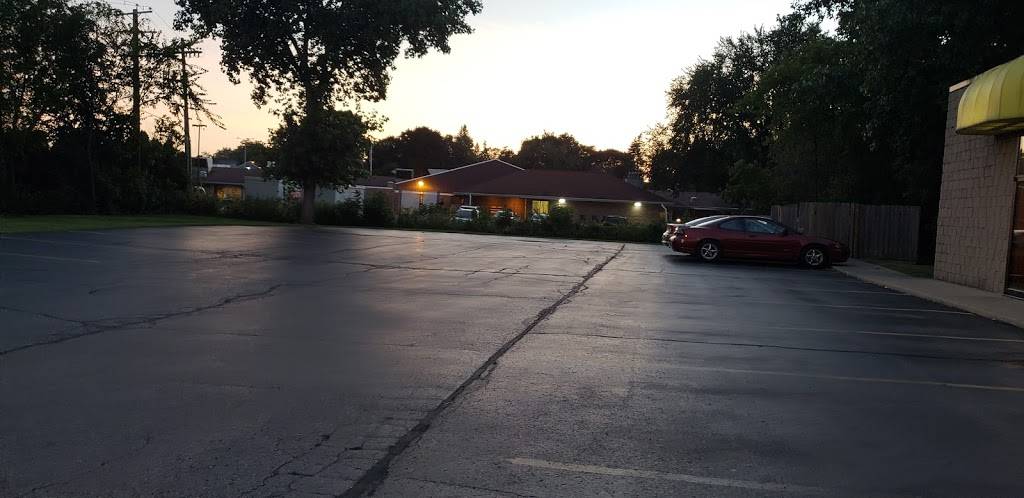 Subway | restaurant | 3706 30th Ave, Kenosha, WI 53144, USA | 2626521717 OR +1 262-652-1717