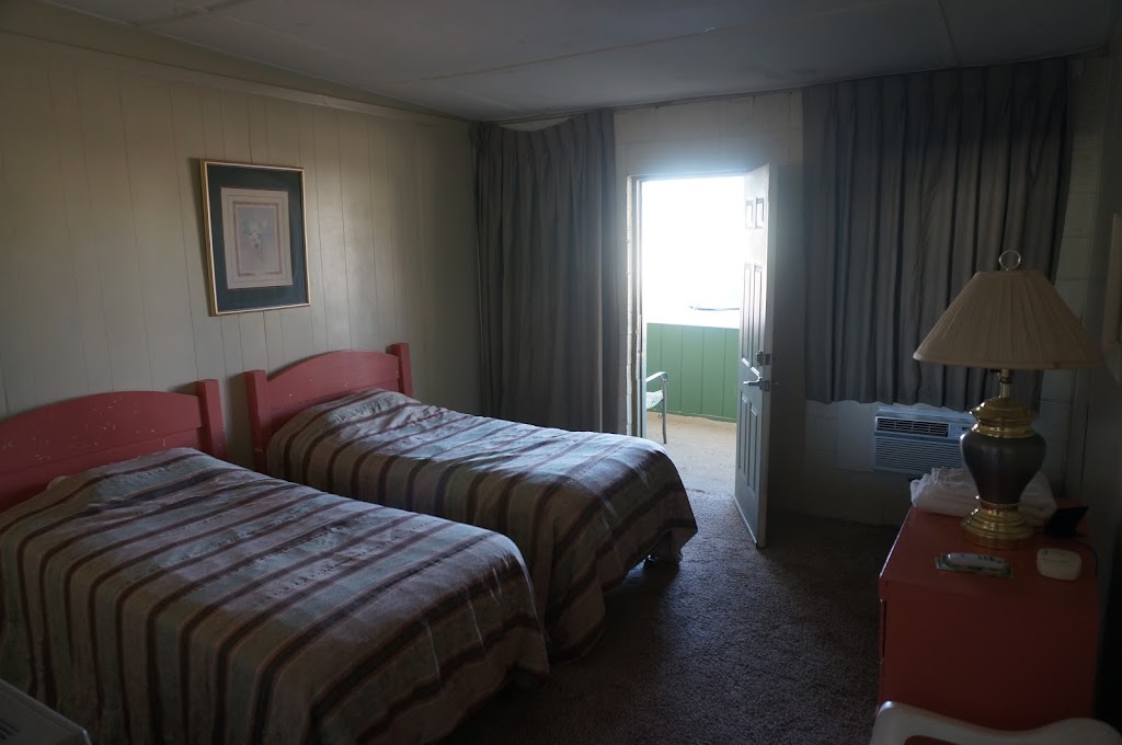 Delights Hot Springs Resort | restaurant | 368 Tecopa Hot Springs Rd, Tecopa, CA 92389, USA | 7608524343 OR +1 760-852-4343