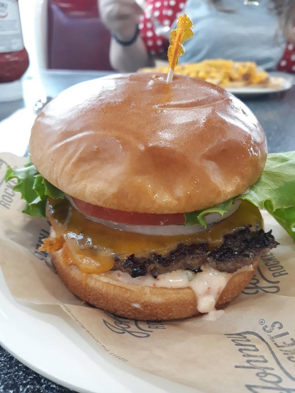 Johnny Rockets | restaurant | 3230 N John Young Pkwy, Kissimmee, FL 34741, USA | 4078705310 OR +1 407-870-5310