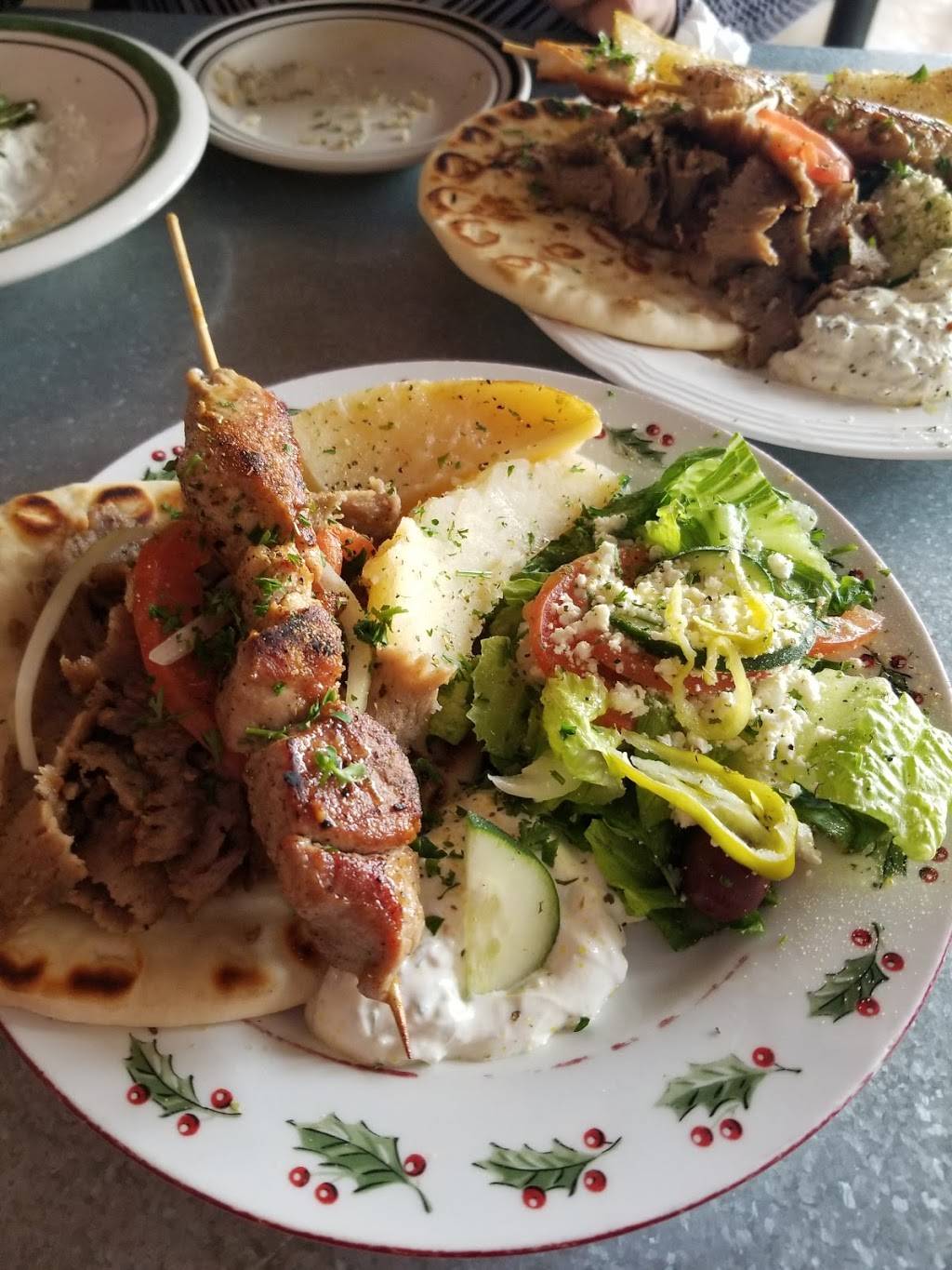 Mina & Dimis Greek House | restaurant | 7159 W US Hwy 90, San Antonio, TX 78227, USA | 2106743464 OR +1 210-674-3464