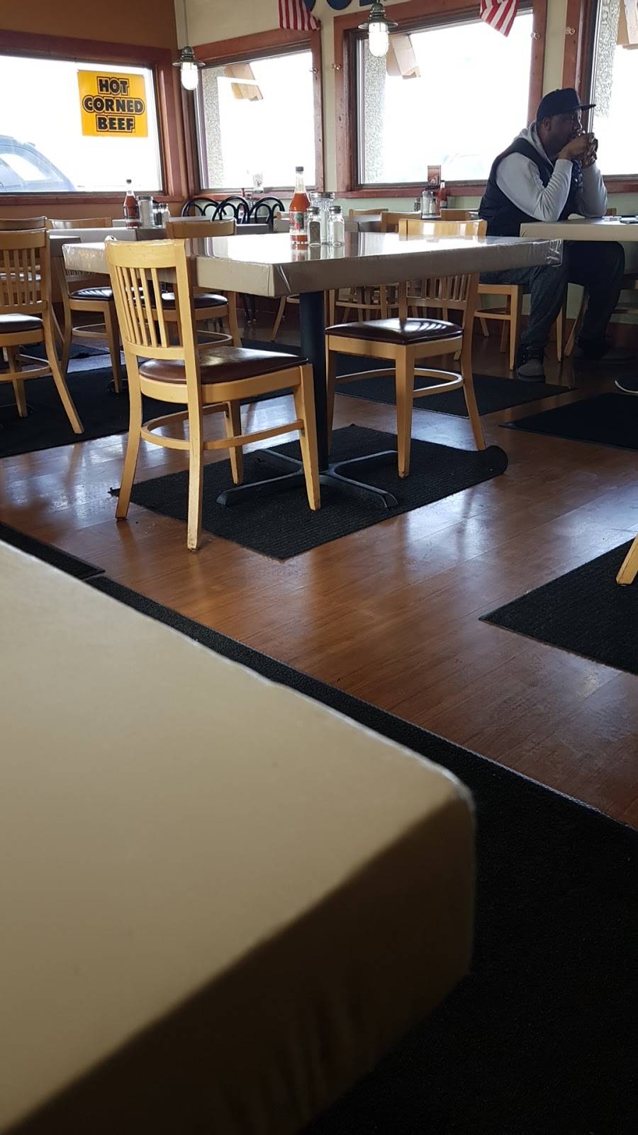 Johns Best Gyros | restaurant | 5309 Northfield Rd, Bedford Heights, OH 44146, USA | 2165819750 OR +1 216-581-9750