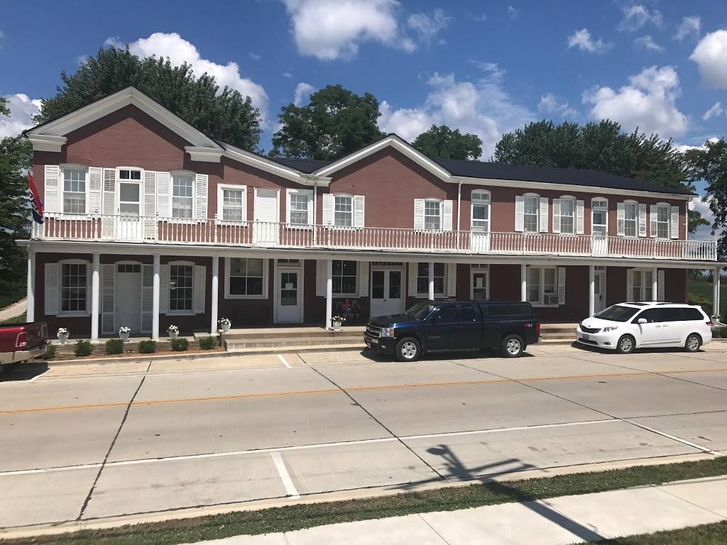 Wittmonds Restaurant | restaurant | 166 East Main St, Brussels, IL 62013, USA | 6188832345 OR +1 618-883-2345