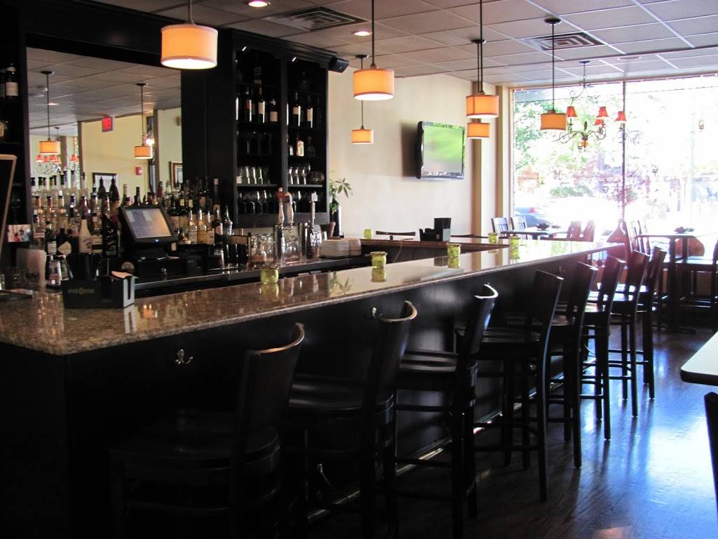 The Talk Restaurant | restaurant | 116 Main St, Watertown, MA 02472, USA | 6176003417 OR +1 617-600-3417