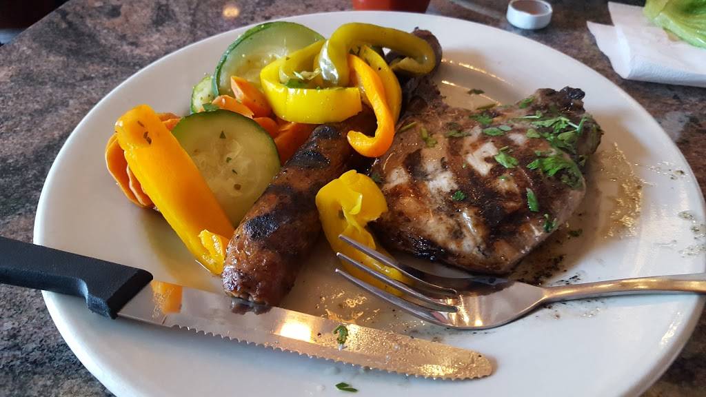 Four66 Pub & Grille | restaurant | 466 Newbury St, Danvers, MA 01923, USA | 9787749662 OR +1 978-774-9662