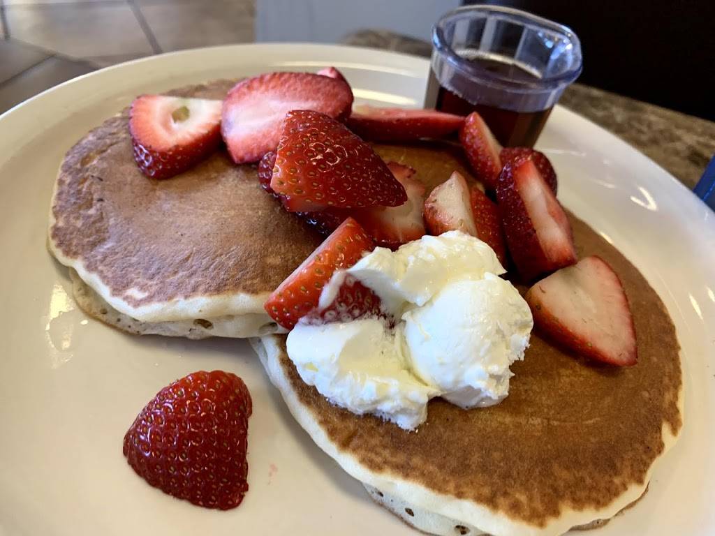 Cafe Amri | restaurant | 2000 Outlet Center Dr # 295, Oxnard, CA 93036, USA | 8059833026 OR +1 805-983-3026