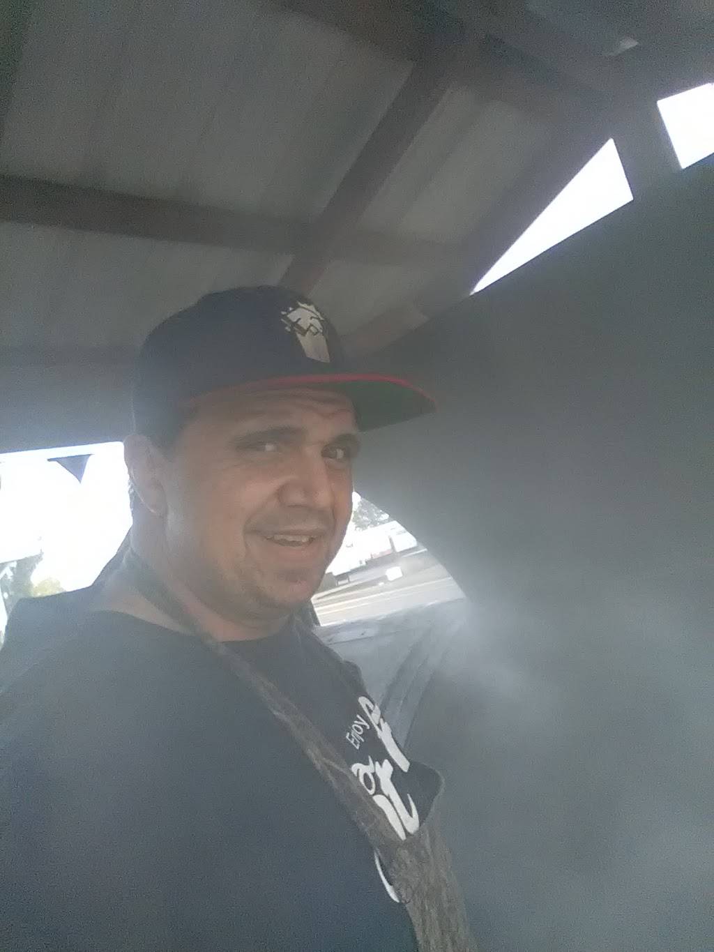 Smoken O BBQ Joint | restaurant | 2197 Olympic St, Springfield, OR 97477, USA | 5419529497 OR +1 541-952-9497