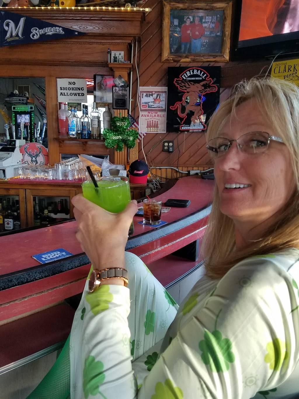 T-Bone Bar & Grill | restaurant | 400 N Central Ave, Marshfield, WI 54449, USA | 7158981035 OR +1 715-898-1035