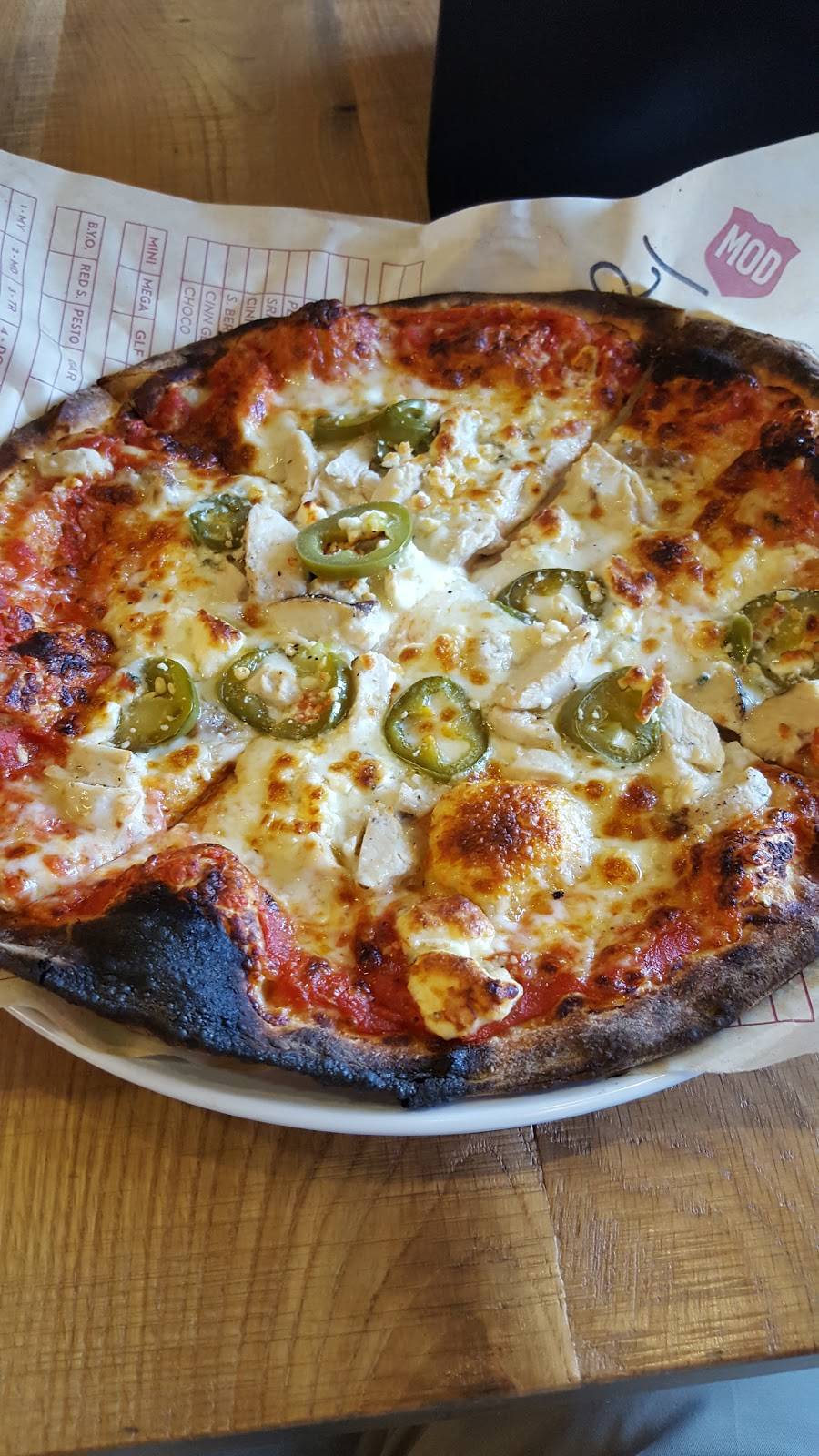 MOD Pizza | restaurant | 168 Maple Ave W, Vienna, VA 22180, USA | 7036791860 OR +1 703-679-1860