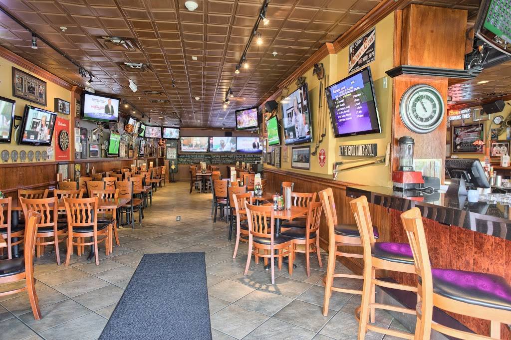 Changing Times Ale House | restaurant | 526B Larkfield Rd, East Northport, NY 11731, USA | 6313683255 OR +1 631-368-3255
