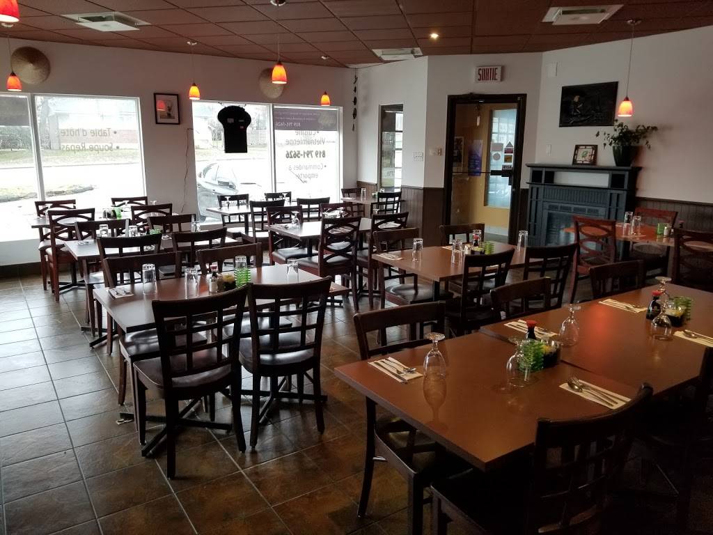 LEurasie Resto | restaurant | 6025 Chemin de Saint-Élie, Sherbrooke, QC J1R 0L6, Canada | 8197915626 OR +1 819-791-5626