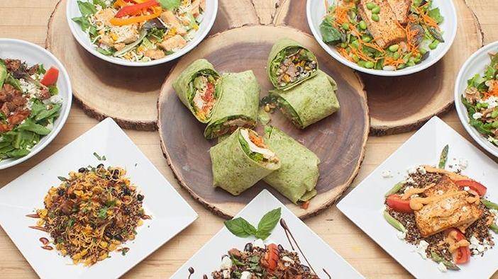 Square Roots Kitchen | restaurant | 120 S Halsted St Suite D, Chicago, IL 60661, USA | 7734139711 OR +1 773-413-9711