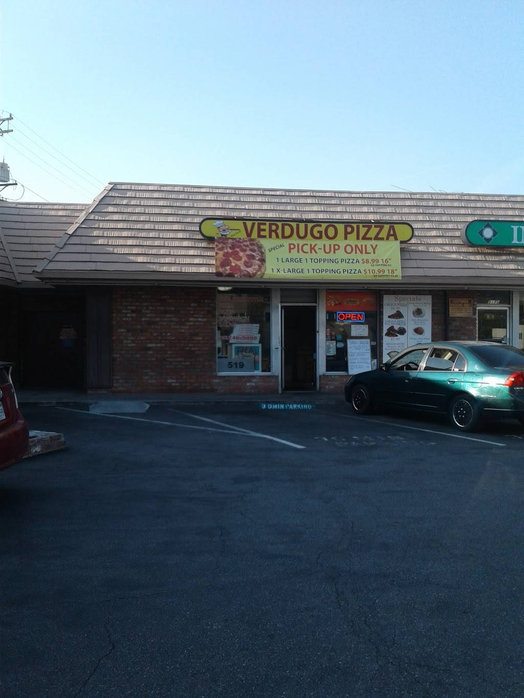 Verdugo Pizza | meal delivery | 519 S Verdugo Rd, Glendale, CA 91205, USA | 8182409400 OR +1 818-240-9400