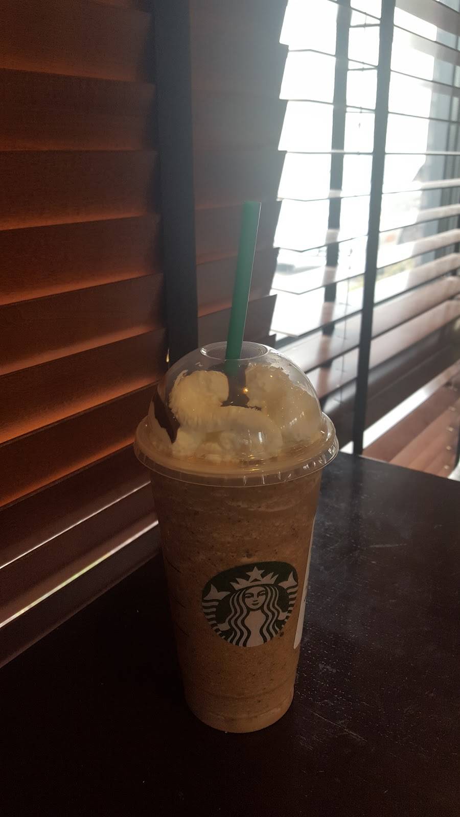 Starbucks | cafe | 605 E Nifong Blvd, Columbia, MO 65201, USA | 5733552765 OR +1 573-355-2765