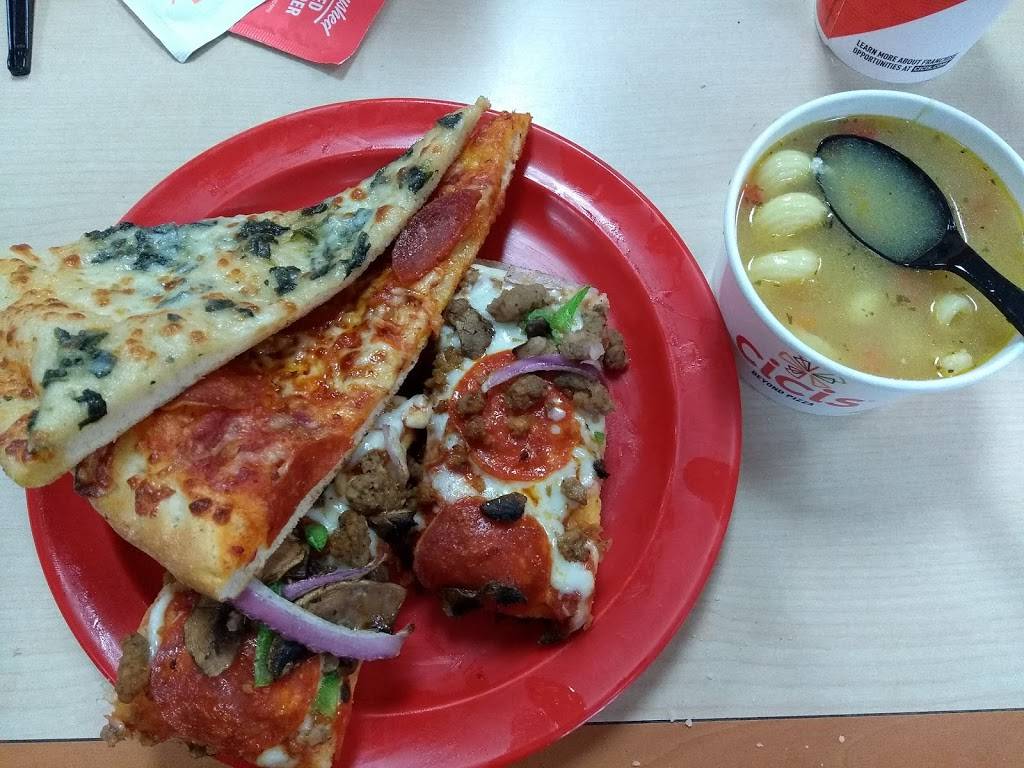 Cicis | restaurant | 655 W Illinois Ave Bldg 200, Ste 220, Dallas, TX 75224, USA | 2149437700 OR +1 214-943-7700