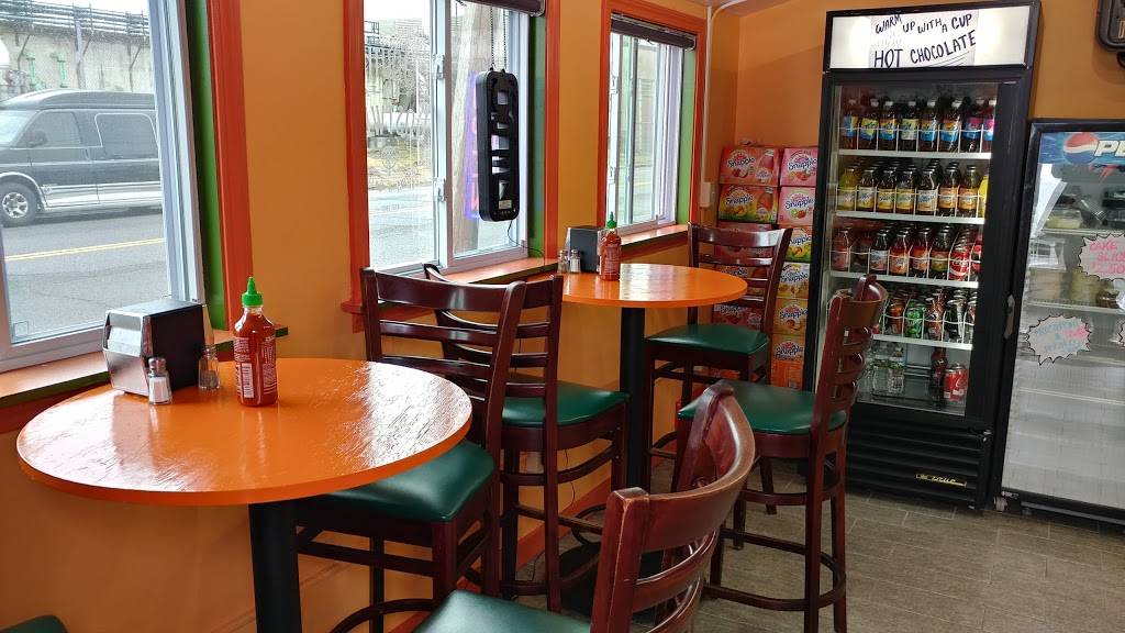 South on Bostwick Cantina & Grille | restaurant | 100 Bostwick Ave, Bridgeport, CT 06605, USA | 2033334762 OR +1 203-333-4762