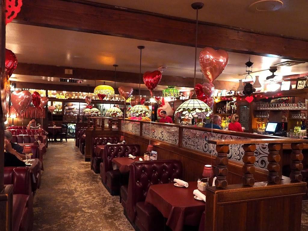 Backwoods Inn | restaurant | 17846 Sierra Hwy, Canyon Country, CA 91351, USA | 6612525522 OR +1 661-252-5522