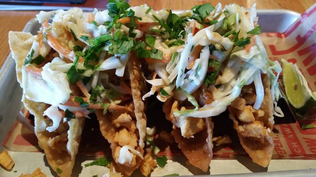 Applebees Grill + Bar | restaurant | 2284 Woodlake Dr, Okemos, MI 48864, USA | 5173474892 OR +1 517-347-4892