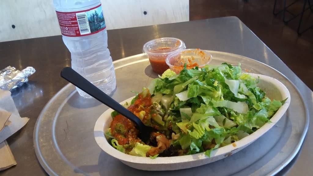 Chipotle Mexican Grill | restaurant | 8320 North Hayden Road Ste 108, Scottsdale, AZ 85258, USA | 4805560475 OR +1 480-556-0475