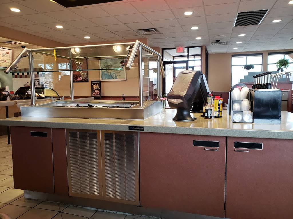 Roy Rogers | restaurant | 301 Ballenger Center Dr, Frederick, MD 21703, USA | 3016829044 OR +1 301-682-9044