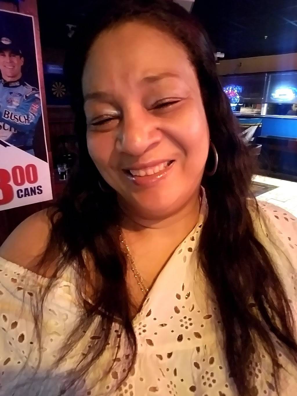 Weeds Cafe | restaurant | 1435 Dixwell Ave, Hamden, CT 06514, USA | 2032886393 OR +1 203-288-6393