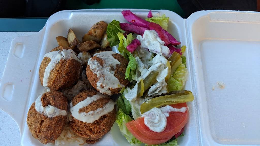 Shawarma Andalos | restaurant | 527 W Hunt Club Rd, Nepean, ON K2G 5W5, Canada | 6132269596 OR +1 613-226-9596