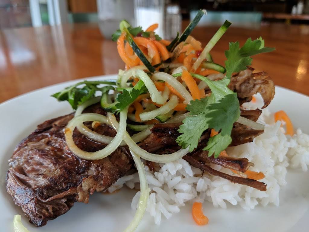 Bluebird | restaurant | 202 W Main St, Stanford, KY 40484, USA | 6063651010 OR +1 606-365-1010