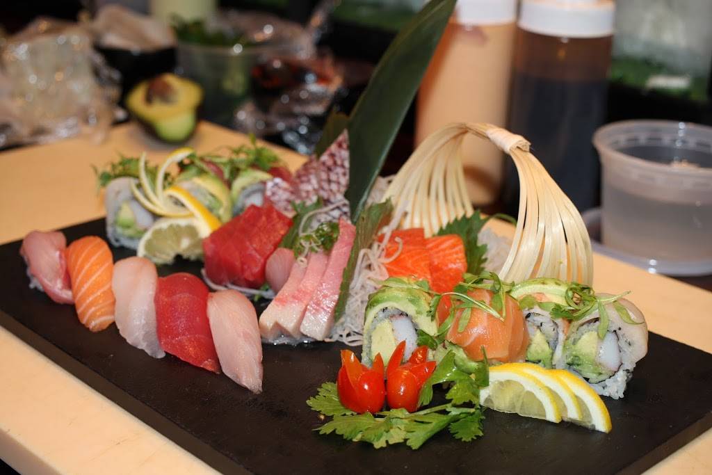 Bloofin | restaurant | 6615 Grand Pkwy, Spring, TX 77389, USA | 2816512573 OR +1 281-651-2573