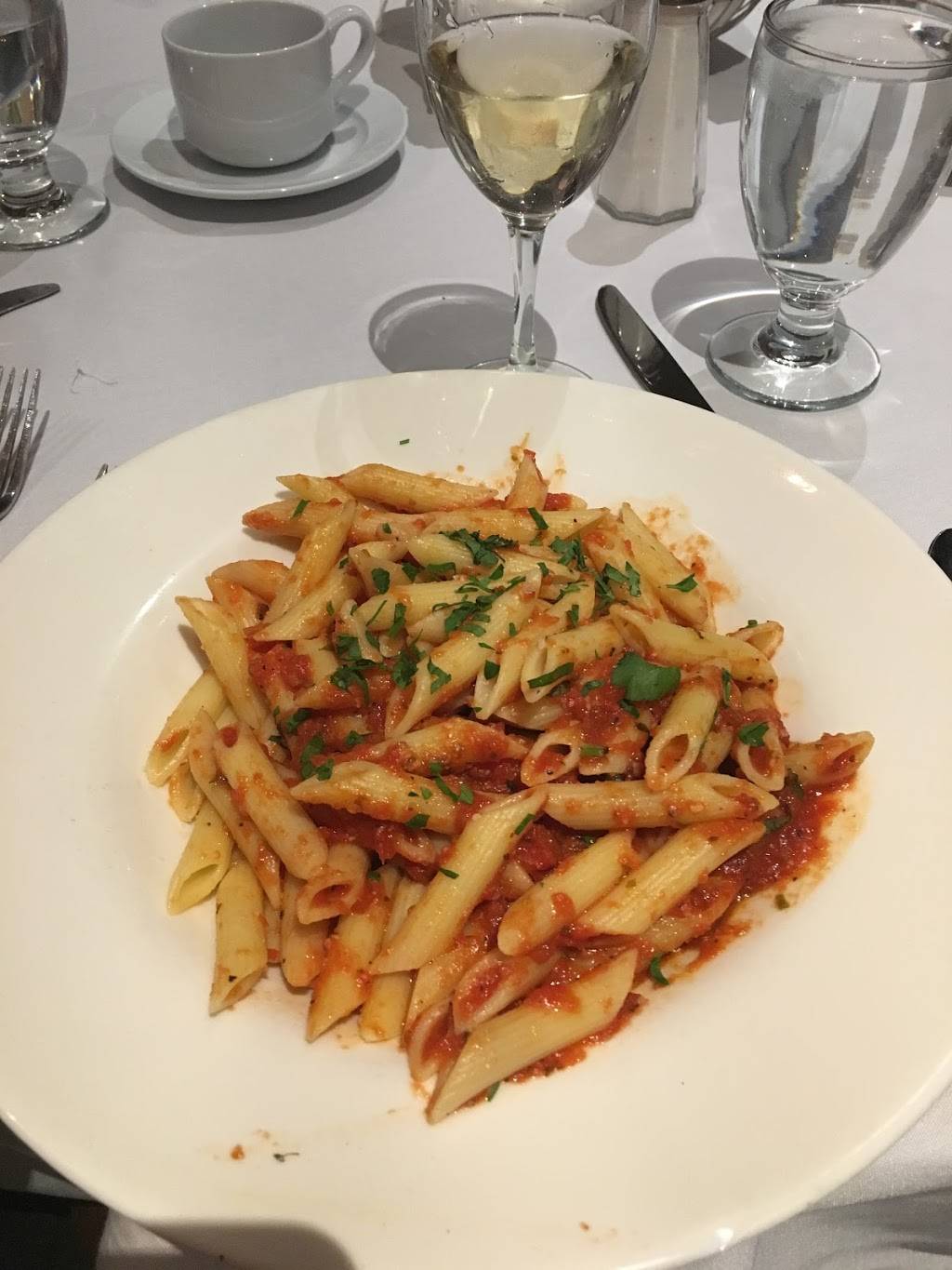 Al Dar Bistro | meal takeaway | 281 Montgomery Ave, Bala Cynwyd, PA 19004, USA | 6106671245 OR +1 610-667-1245