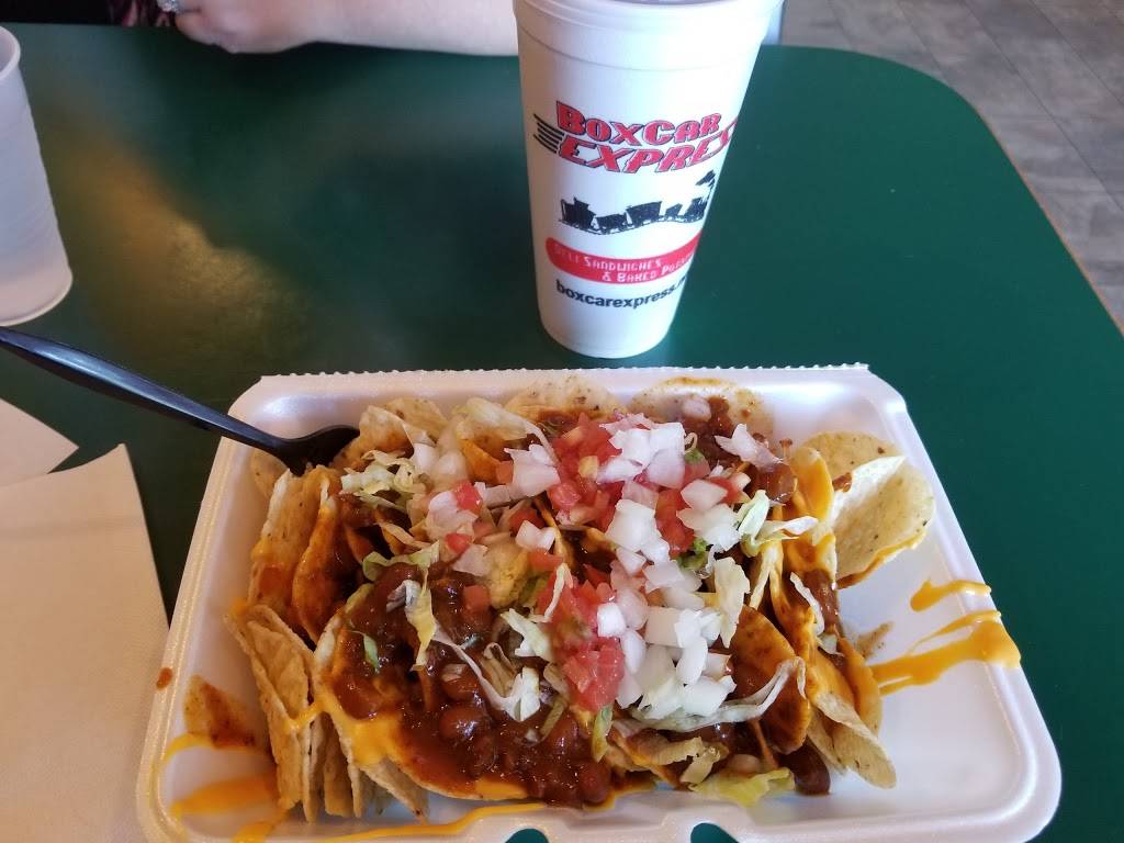 Liebers Boxcar Express | meal takeaway | 1974 N Henderson St, Galesburg, IL 61401, USA | 3093434626 OR +1 309-343-4626