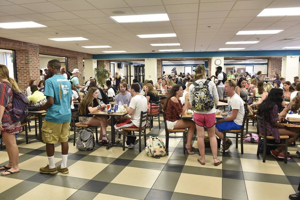 CINO Grille | restaurant | 100 Spadoni Park Cir, Conway, SC 29528, USA | 8433492327 OR +1 843-349-2327