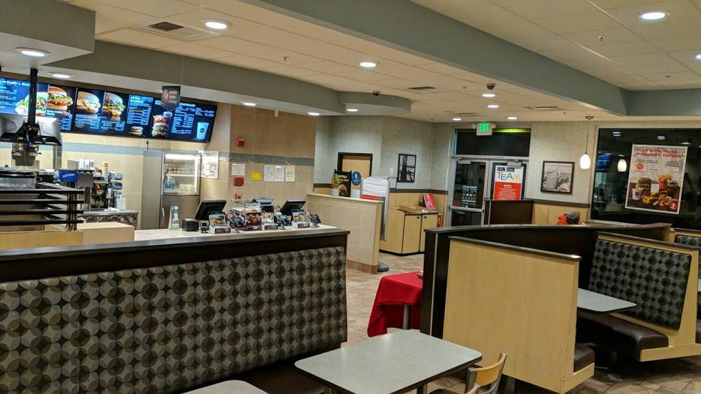 McDonalds | cafe | 125 Monterey Rd, Pacifica, CA 94044, USA | 6503551477 OR +1 650-355-1477