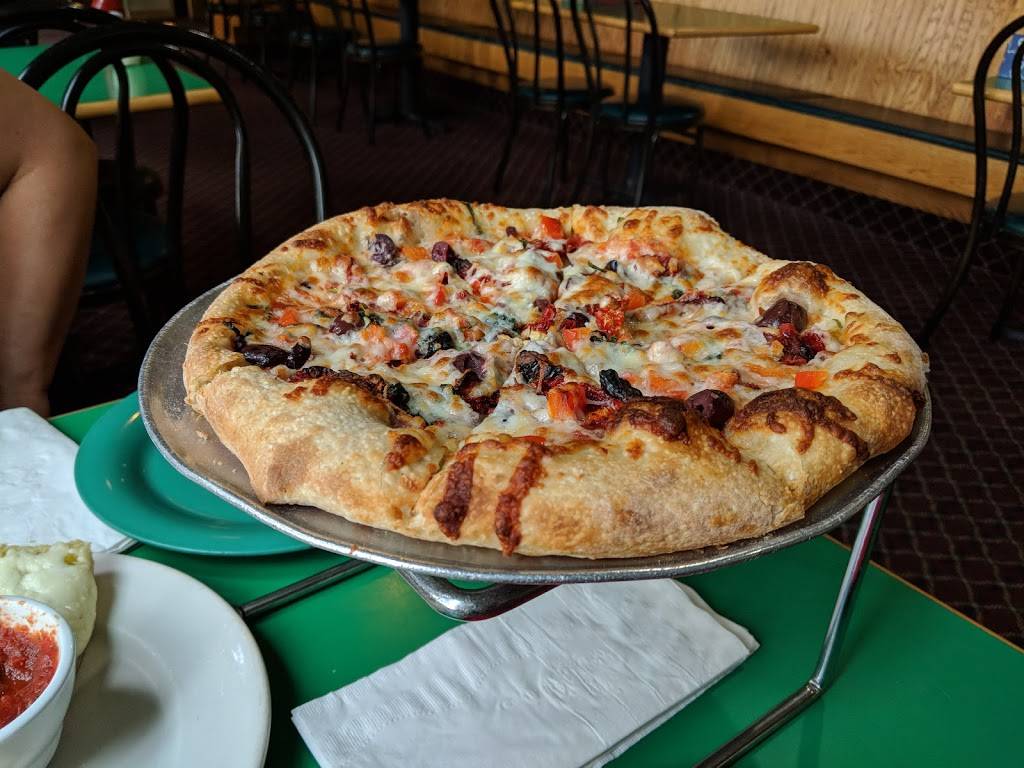 Pazzos Pizzeria | restaurant | 50 Chambers Ave, Eagle, CO 81631, USA | 9703379900 OR +1 970-337-9900