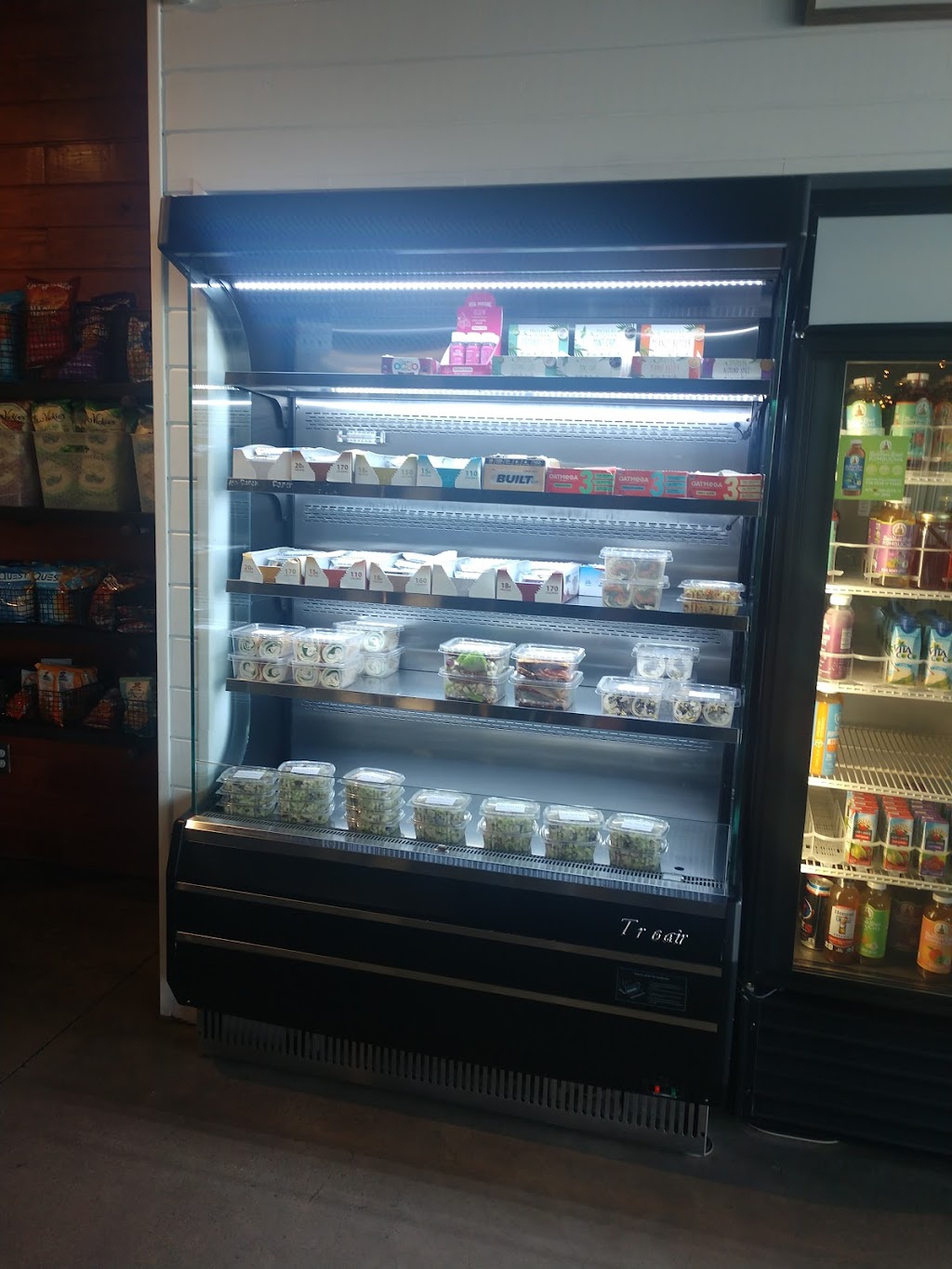 The Fuel Bar | cafe | 610 N Big Spring St Suite A, Midland, TX 79701, USA | 4322471655 OR +1 432-247-1655