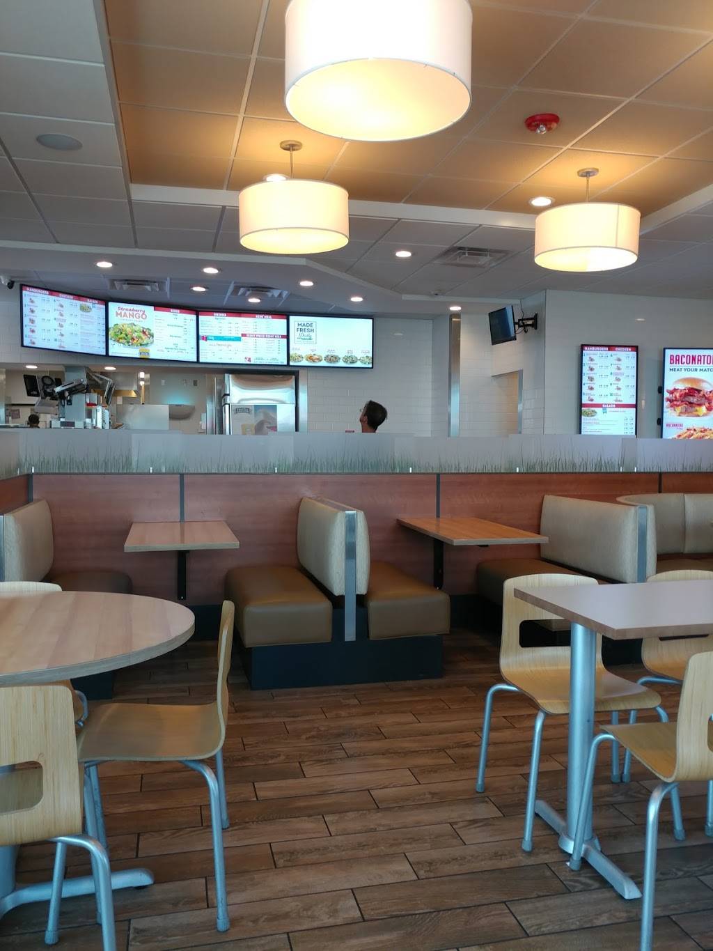 Wendys | restaurant | 3801 Blake Rd SW, Albuquerque, NM 87121, USA | 5058732233 OR +1 505-873-2233