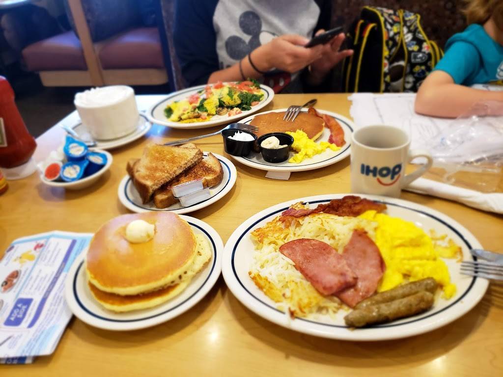 IHOP | restaurant | 4070 Lincoln Blvd, Marina Del Rey, CA 90292, USA | 3103019200 OR +1 310-301-9200