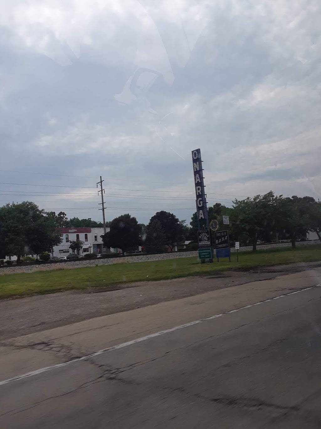 Caseys | meal takeaway | 102 N Oak St, Onarga, IL 60955, USA | 8152684928 OR +1 815-268-4928