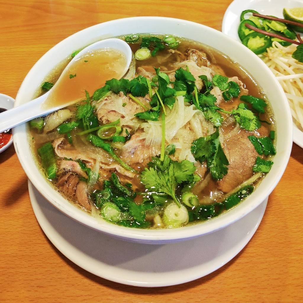 Pho Viet Cali | restaurant | 18111 Saticoy St, Reseda, CA 91335, USA | 8187571355 OR +1 818-757-1355