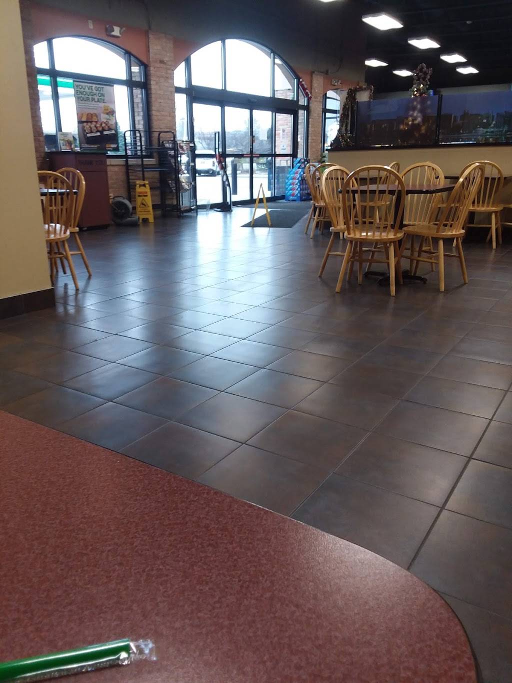 Subway | restaurant | 5551 Eastpark Blvd, Madison, WI 53718, USA | 6084420113 OR +1 608-442-0113