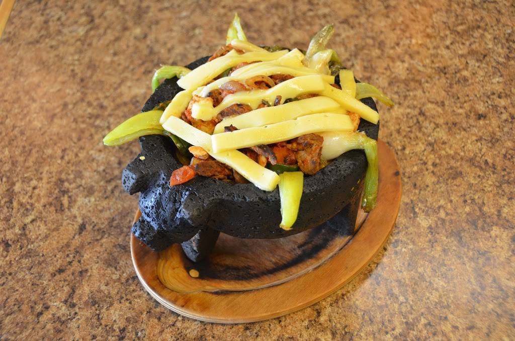 Camino Real Authentic Mexican Restaurant | restaurant | 42 Hwy. 46 S, Dickson, TN 37055, USA | 6154419911 OR +1 615-441-9911